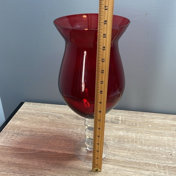 Elegant Ruby Red Glass Vase / Candle Holder Clear Patterned Base Hurricane Large - Picture 6 of 9